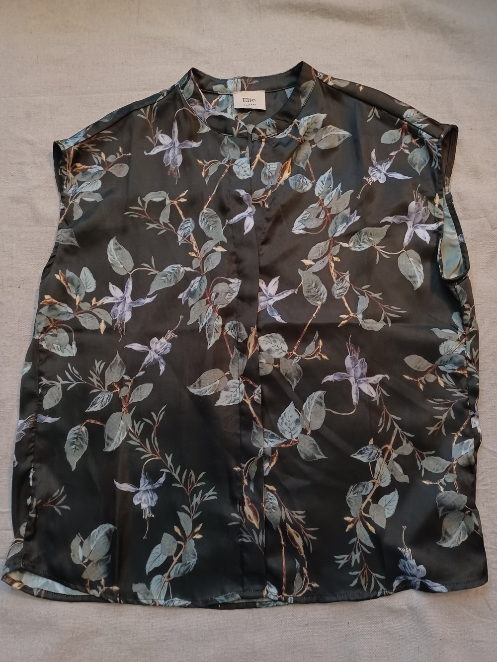 Elie Tahari Green Floral Sleeveless Button-Front Shirt Women's Size Medium